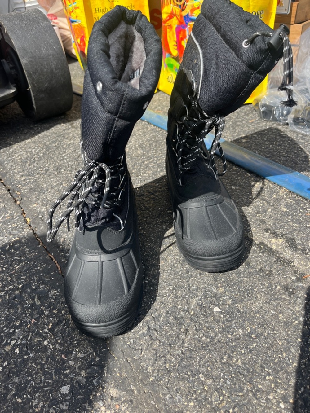 Men's Black Waterproof Insulated Lace-Up Snow Boots